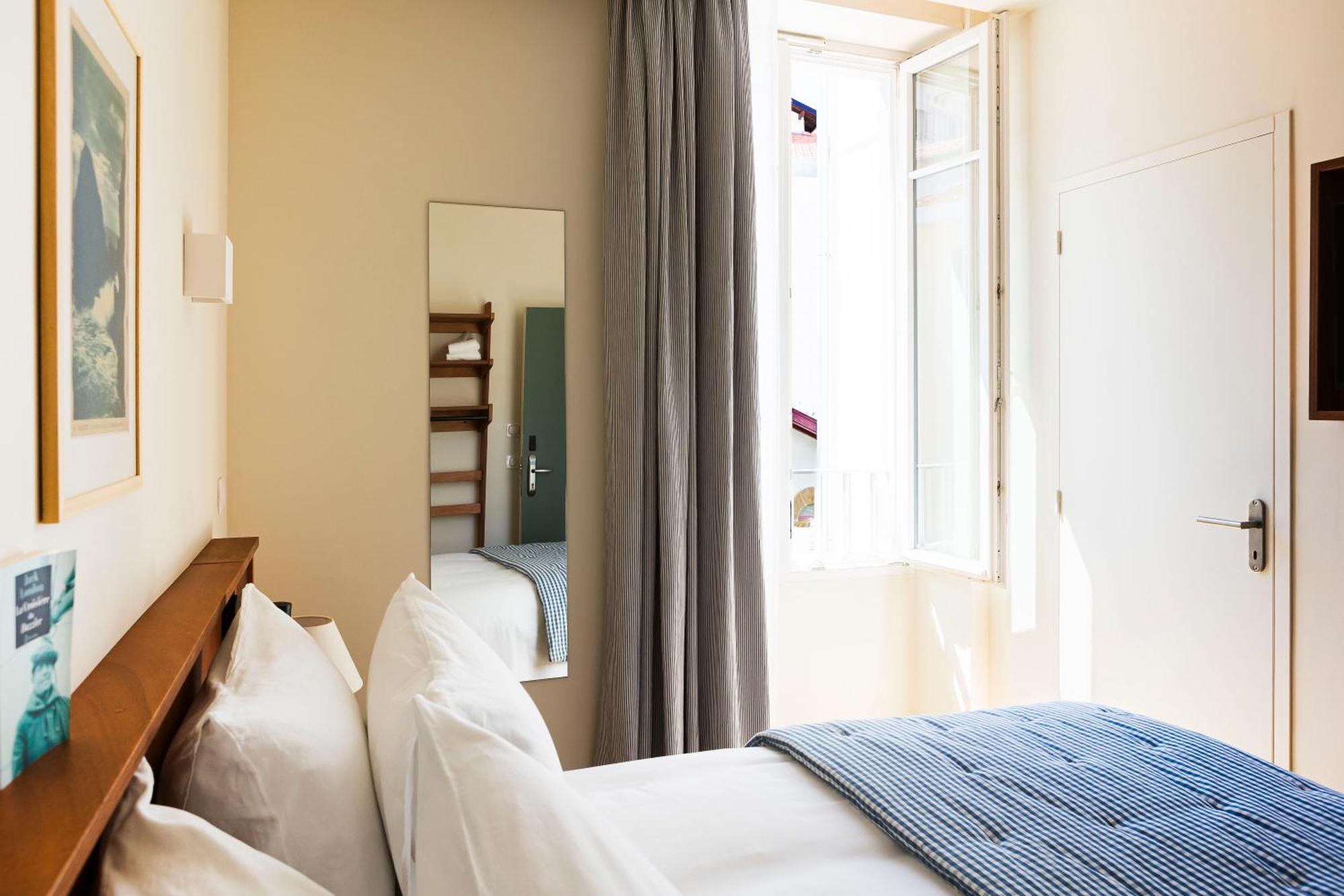 Alfred Hotels Port-Vieux Biarritz Exterior photo